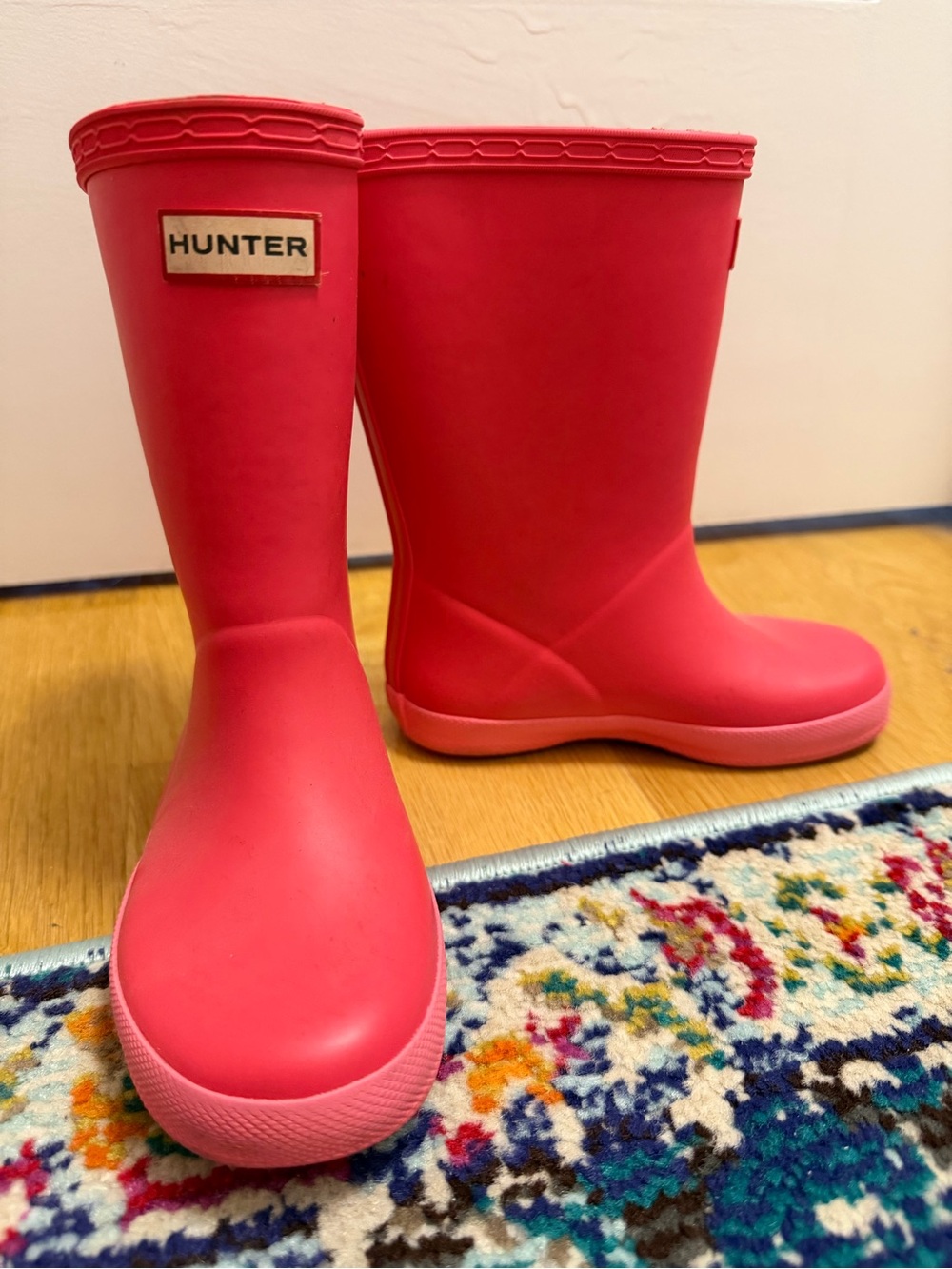 Hunter Kids Bright Watermelon Pink Waterproof Rain Boots 🍉